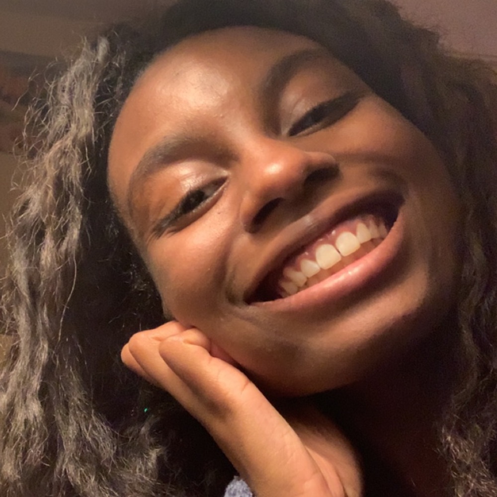 Meet your Posher, Ava